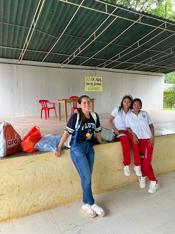 Equipo de la Fundación Un Amigo Más