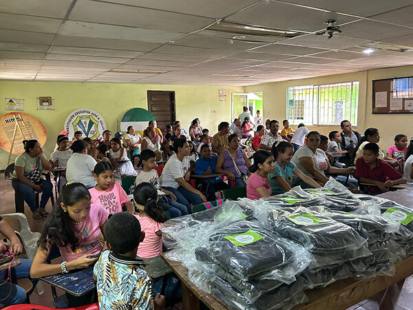 Equipo de la Fundación Un Amigo Más