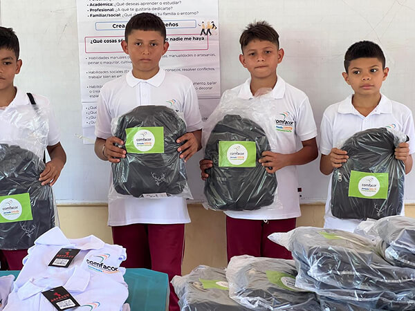 Equipo de la Fundación Un Amigo Más