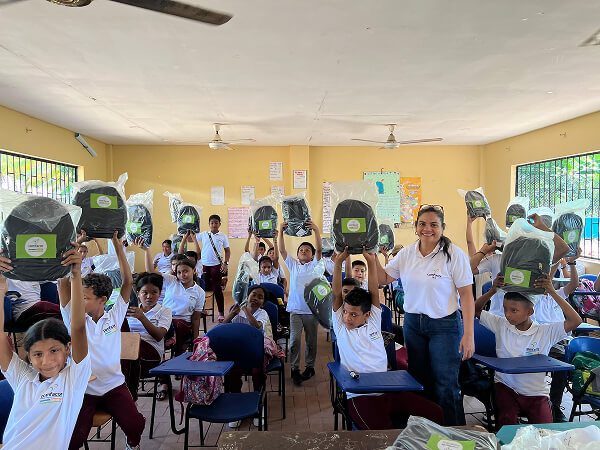 Equipo de la Fundación Un Amigo Más